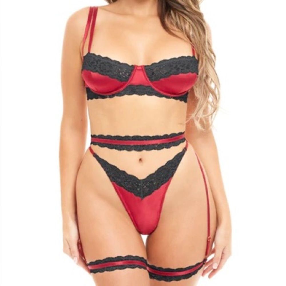 Oh La La Cheri Red Black Lace Satin 3 Piece Lingerie Set Bra Garter & Panty NEW